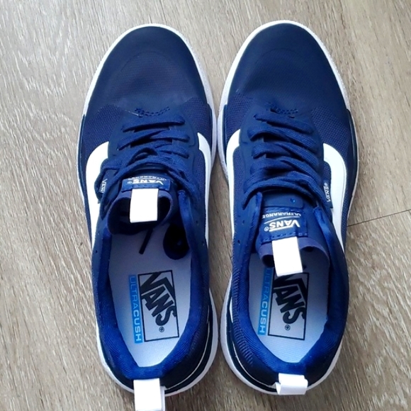 NEW Blue ultracush VANS 💙 - Picture 5 of 7